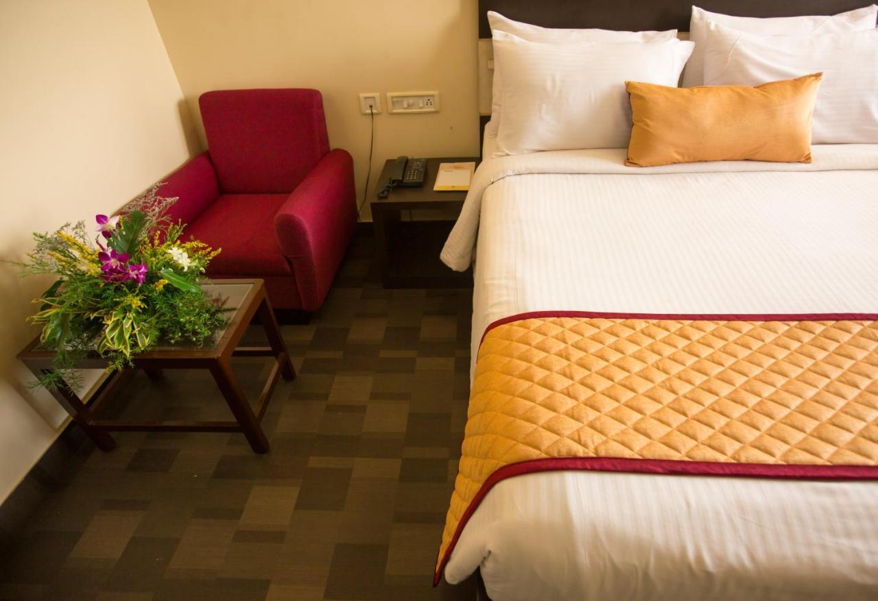 Hotel Ashok Residency Ченнаї Екстер'єр фото
